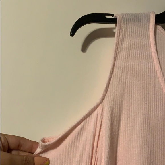 NWOT SO Cold Shoulder Top - Picture 3 of 4